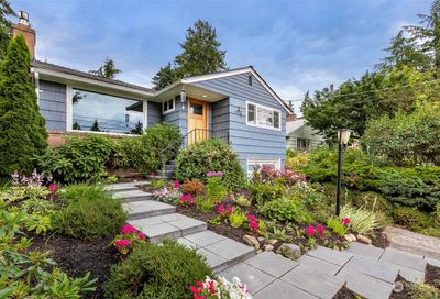12551 Fremont Avenue N Seattle WA 98133