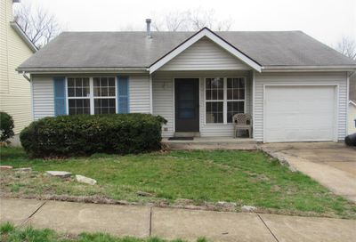 7 Lansing Avenue Maryland Heights MO 63043