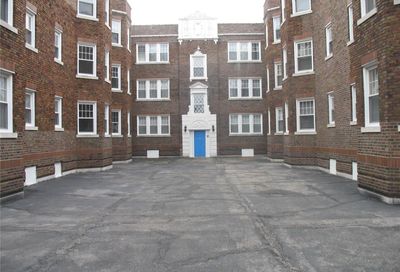5832 Cabanne Avenue St Louis MO 63112