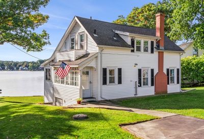 6 Davis Way Worcester MA 01604