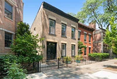 2246 N Magnolia Avenue Chicago IL 60614