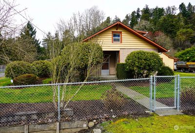 5801 E 4th Street Tacoma WA 98424