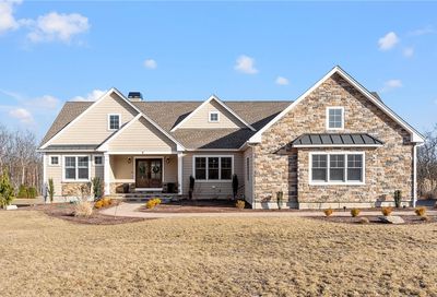 9 West Farm Road Smithfield RI 02917