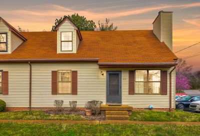 1212 Quail Rd Nashville TN 37214