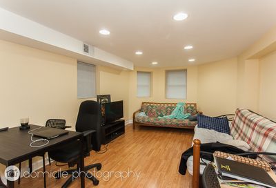 1736 W Roscoe Street Chicago IL 60657