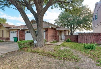 1011 Markham Lane Austin TX 78753