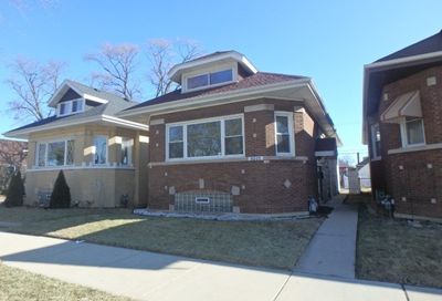 9305 S Throop Street Chicago IL 60620