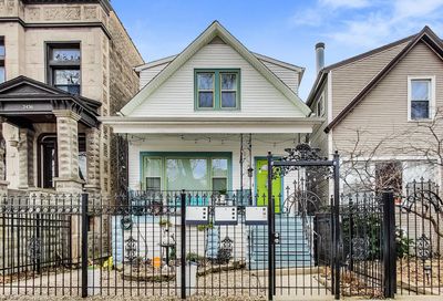 2438 N Maplewood Avenue Chicago IL 60647