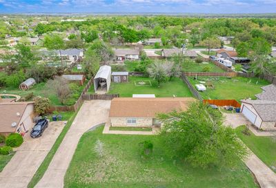 1904 S West Drive Leander TX 78641
