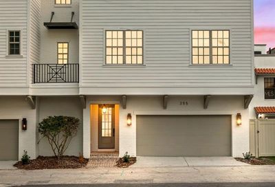 255 6th Street S St Petersburg FL 33701