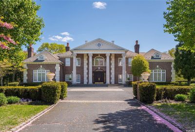 3 Tatem Way Old Westbury NY 11568