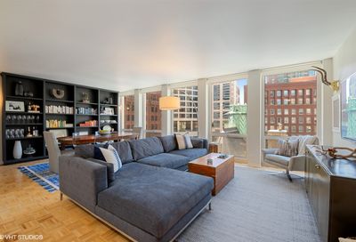 111 E Chestnut Street Chicago IL 60611