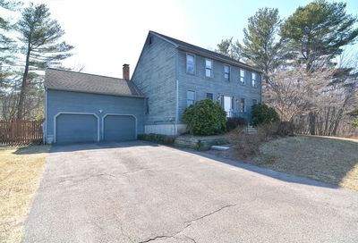 8 Moore Road Hopedale MA 01747