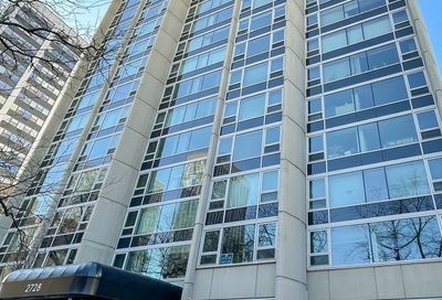 2728 N Hampden Court Chicago IL 60614