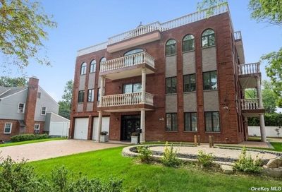 214-36 32nd Road Bayside NY 11361