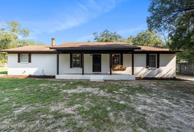 7392 Yellow Pine Cir S Glen St. Mary FL 32040