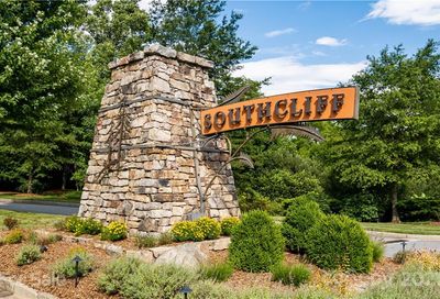 498 Southcliff Parkway Fairview NC 28730