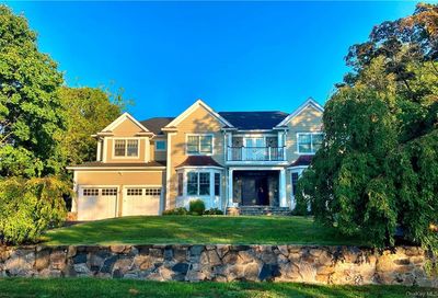 915 Protano Lane Mamaroneck NY 10543