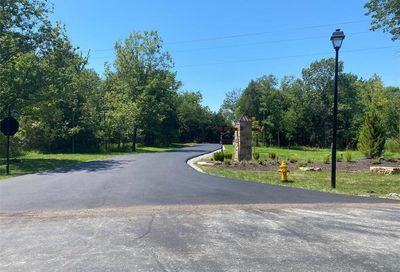 5010 Lily Ridge Defiance MO 63341