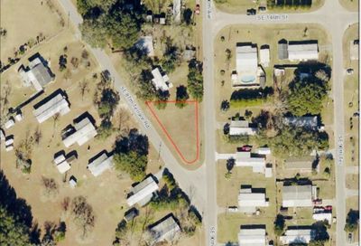 Corner Of SE 87th Terrace Road & SE 90th Av Summerfield FL 34491