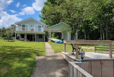 137 Mill Springs Coatesville IN 46121