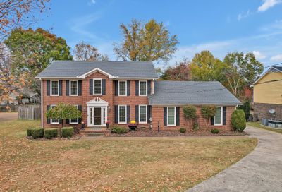 666 Cumberland Hills Dr Hendersonville TN 37075