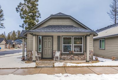 958 N Trinity Way Sisters OR 97759