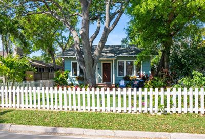 1122 Pomelo Avenue Sarasota FL 34236