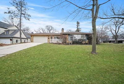1019 S Main Street Wheaton IL 60189