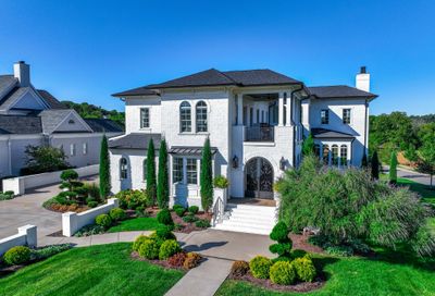 8601 Shortleaf Ct College Grove TN 37046