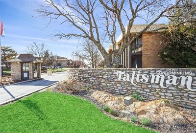 460 W 104th #D Street Kansas City MO 64114