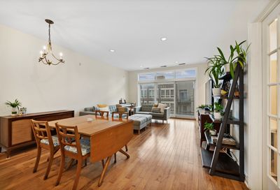 950 W Huron Street Chicago IL 60642