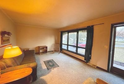 171 Park Court Hinckley IL 60520