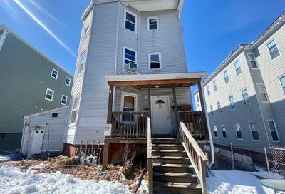 81 Merrifield St Worcester MA 01605