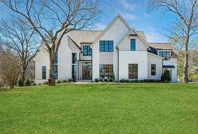 825 Forest Hills Dr Nashville TN 37220