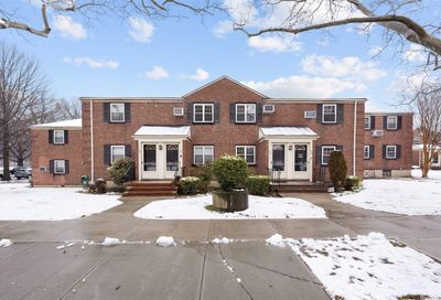 210-05 B 73 Ave Oakland Gardens NY 11364