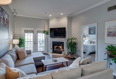 151 W End Pl Nashville TN 37205