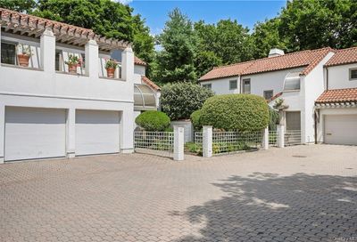 5 Kassel Court Mamaroneck NY 10543