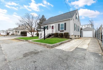 89 Vincent Avenue North Providence RI 02904
