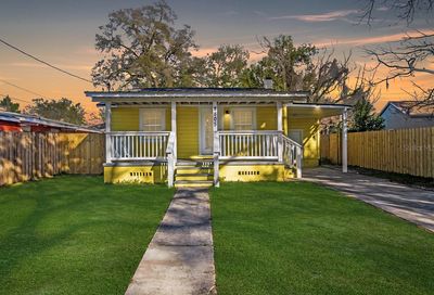 8805 N Mulberry Street Tampa FL 33604