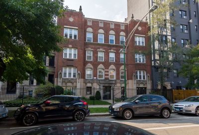 5710 N Winthrop Avenue Chicago IL 60660