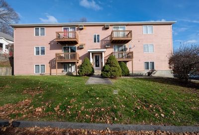 10 Dryden St Worcester MA 01605