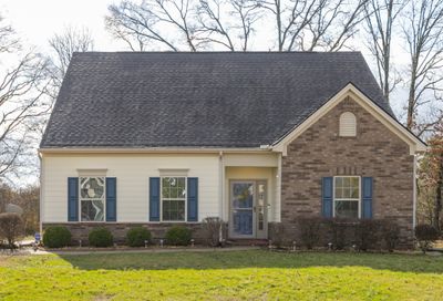 2506 Parkwood Dr Murfreesboro TN 37128