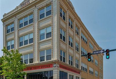 59 College Street Asheville NC 28801