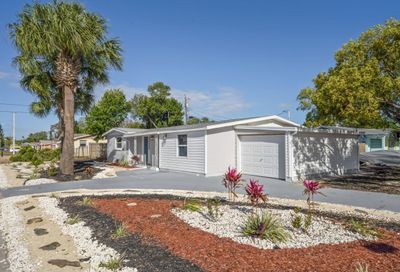4637 Flora Avenue Holiday FL 34690