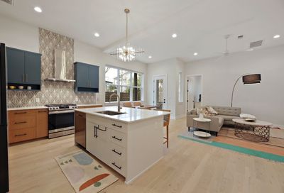 1604 Perez Street Austin TX 78721