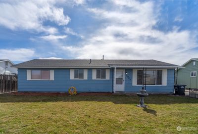 2003 W Spruce Street Moses Lake WA 98837