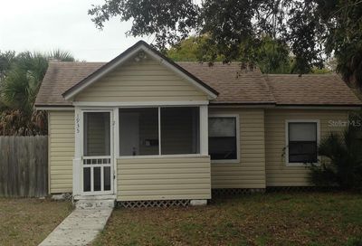 1935 43rd Street S St Petersburg FL 33711
