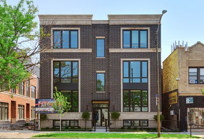 6911 N Western Avenue Chicago IL 60645