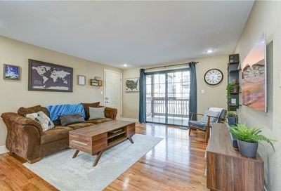 4529 Holly Street Kansas City MO 64111